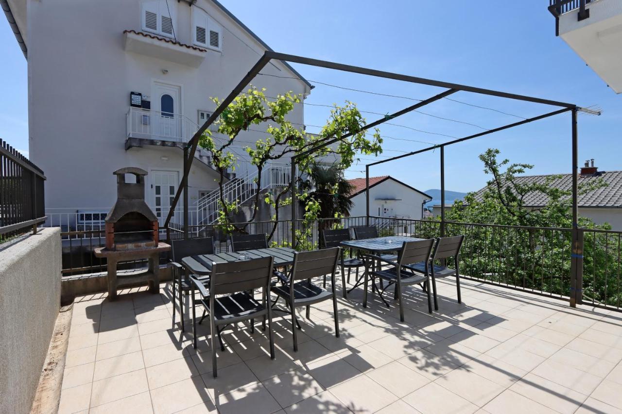 Apartments And Rooms With Parking Space Selce, Crikvenica - 2362 Ngoại thất bức ảnh
