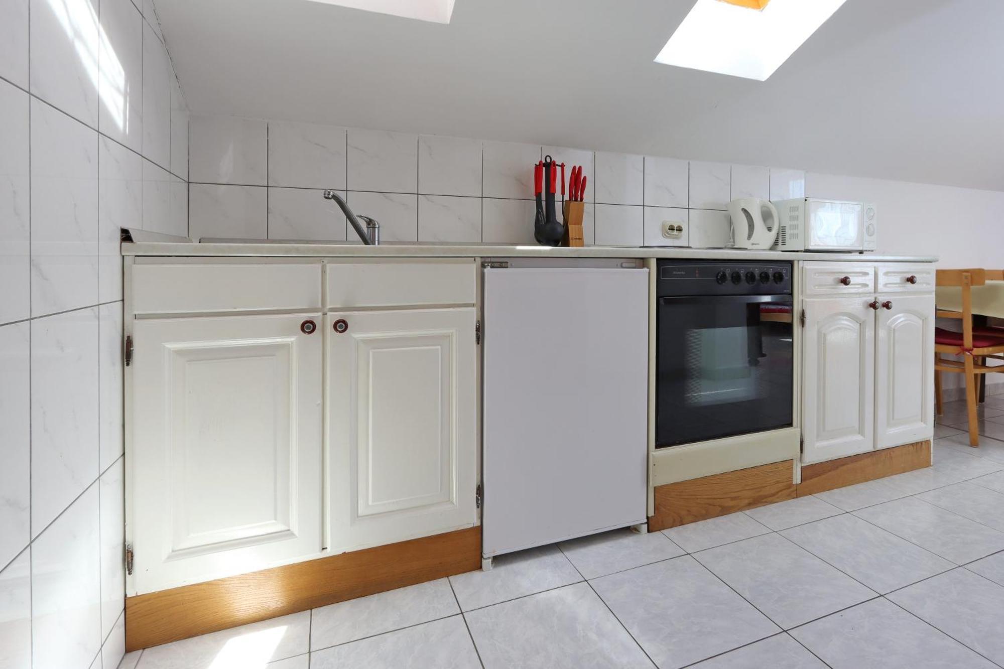 Apartments And Rooms With Parking Space Selce, Crikvenica - 2362 Phòng bức ảnh